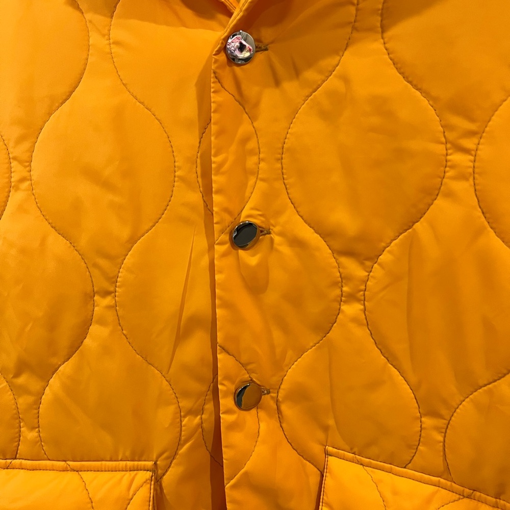 Renowned quilted military jacket. - Picture 5 of 9